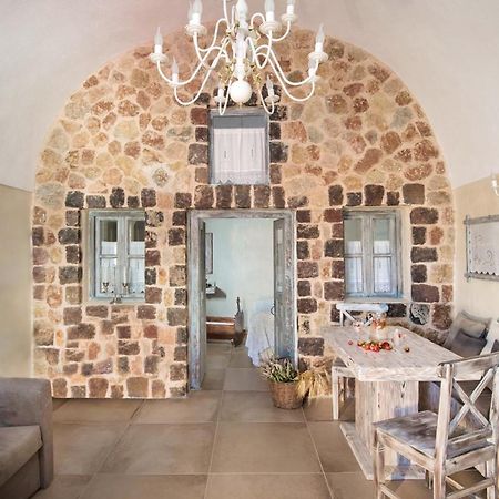 Luxury Villas Hariton Emporio  Exterior photo