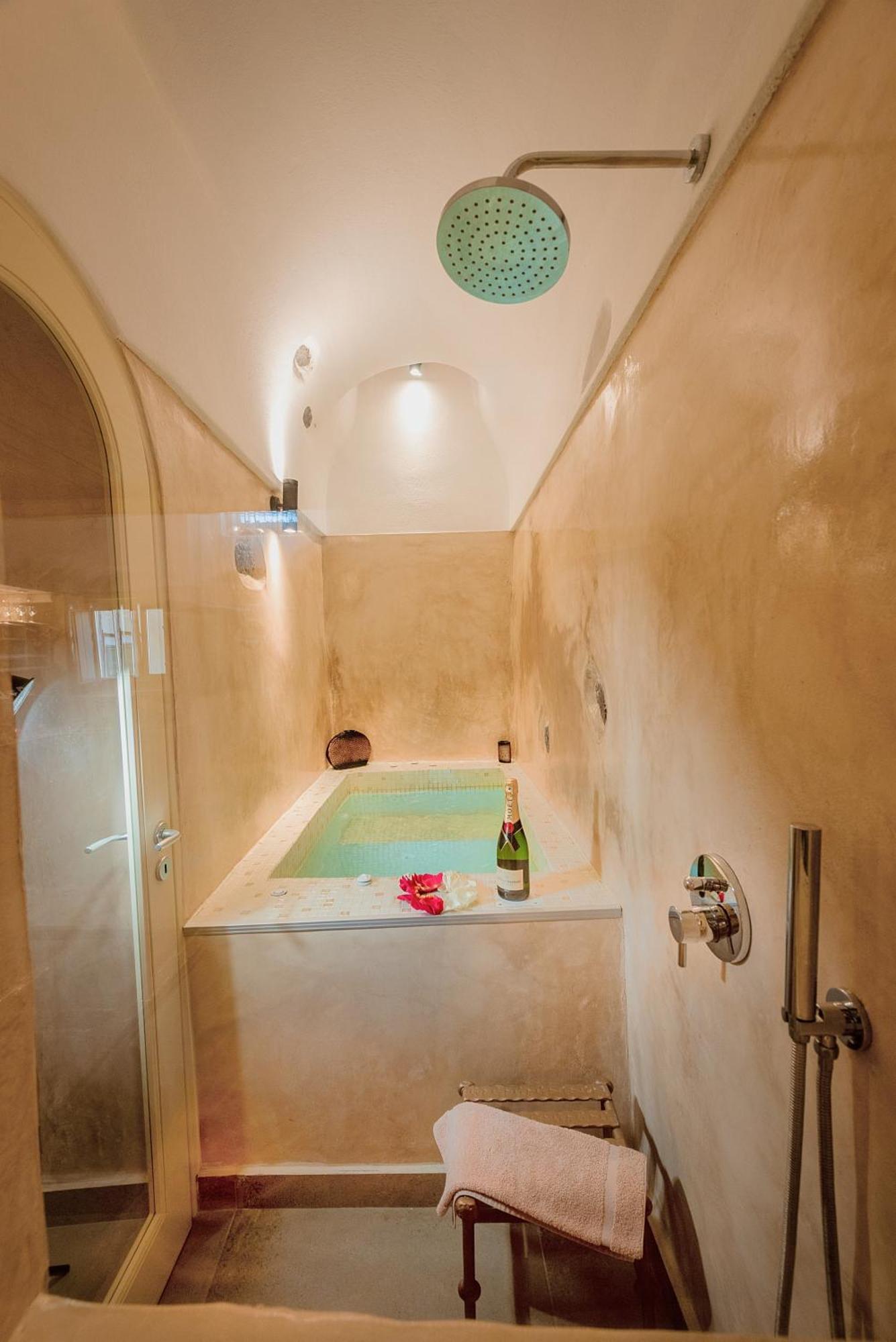 Luxury Villas Hariton Emporio  Exterior photo